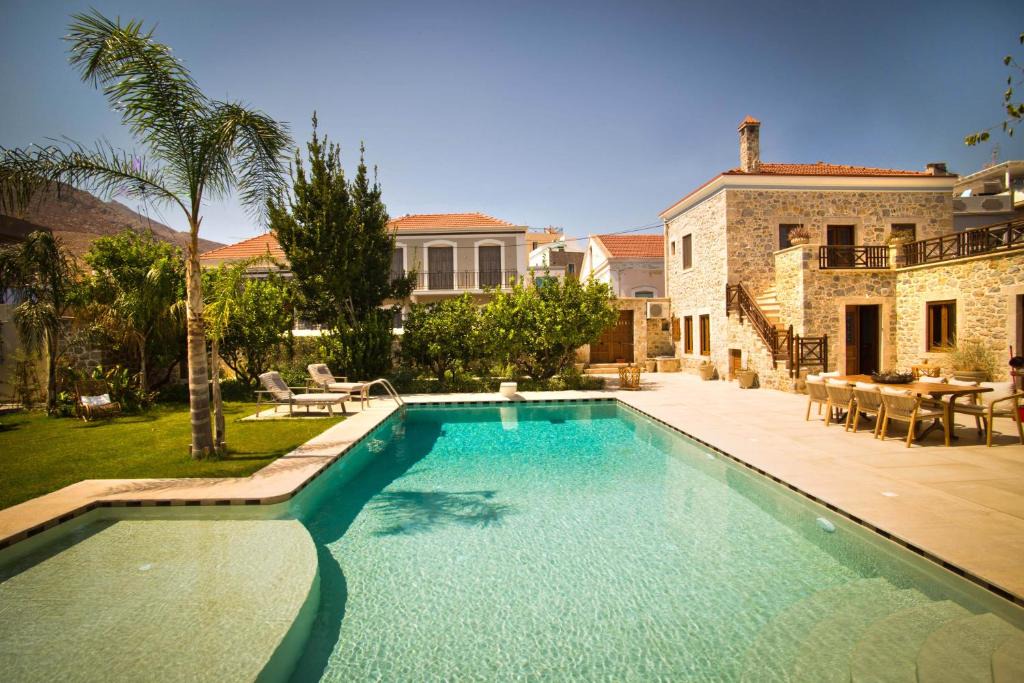 Kalymnos Town Villa | R&G luxury accommodation Kalymnos villa