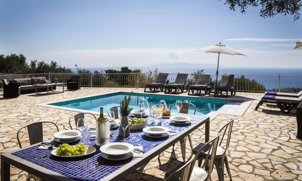 Leivathos Villa | Rabia - Three Bedroom Villa, Sleeps 6