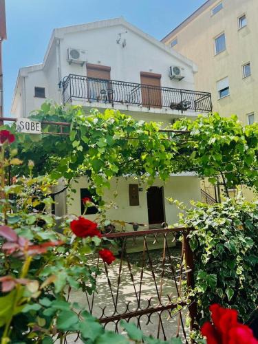 Babilonija Apartment | Radmila