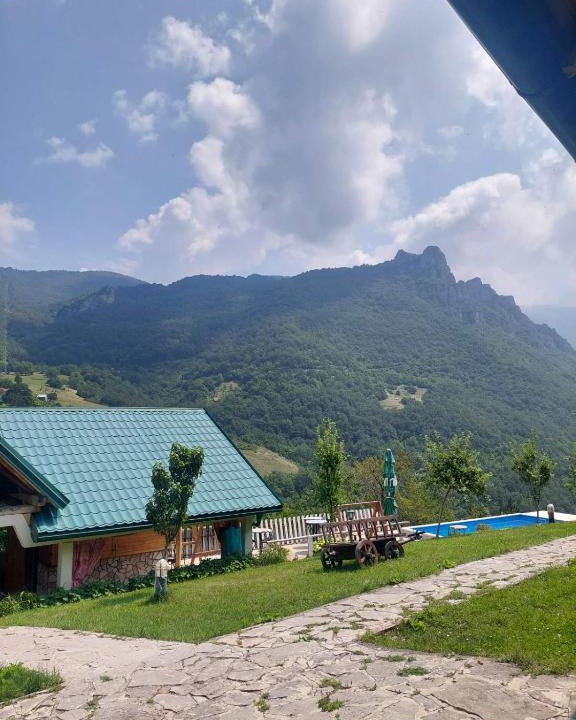 Pluzine House | Rafting Camp Green Tara