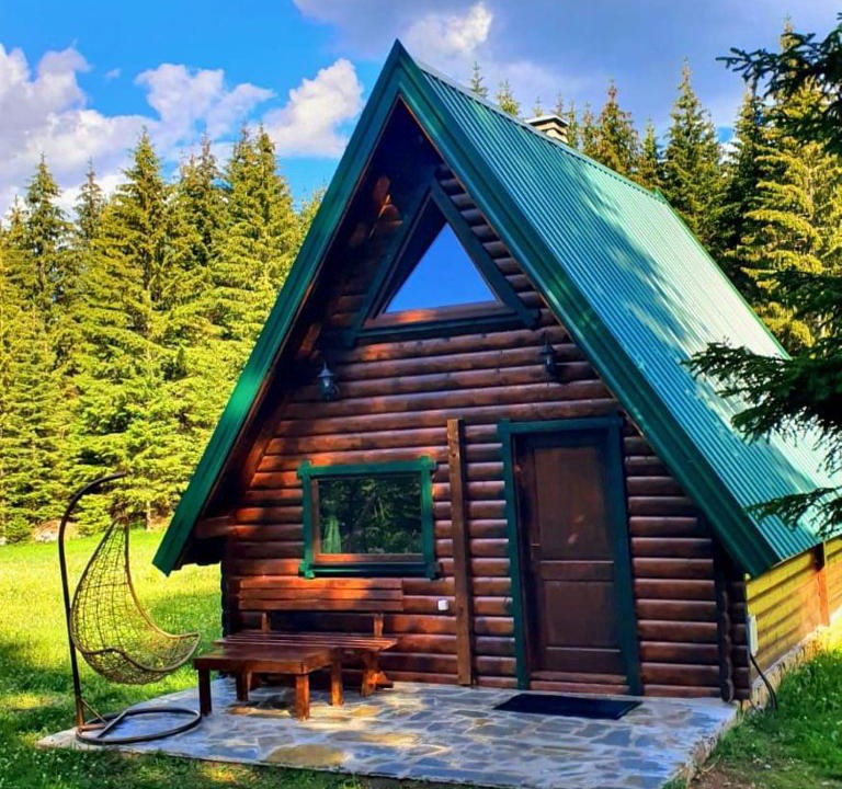 Zabljak Ski Chalet | Rajska suma