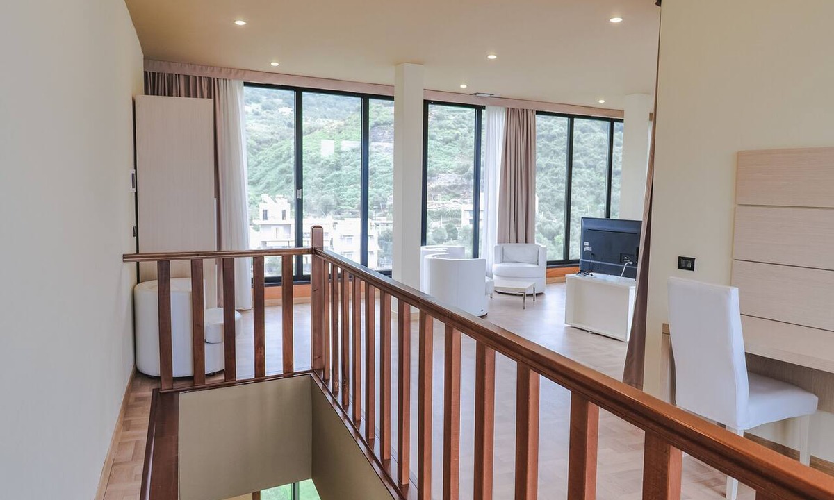 Himare Hotel | Rapos Resort Hotel