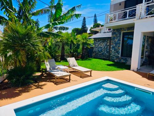 Kato Diminio Apartment | Rastoni Sea View Suite with shared pool