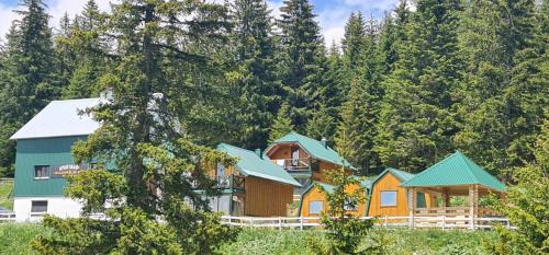 Razvrsje House | Razvršje Co