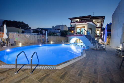 Nea Iraklitsa House | Rent House Karavi