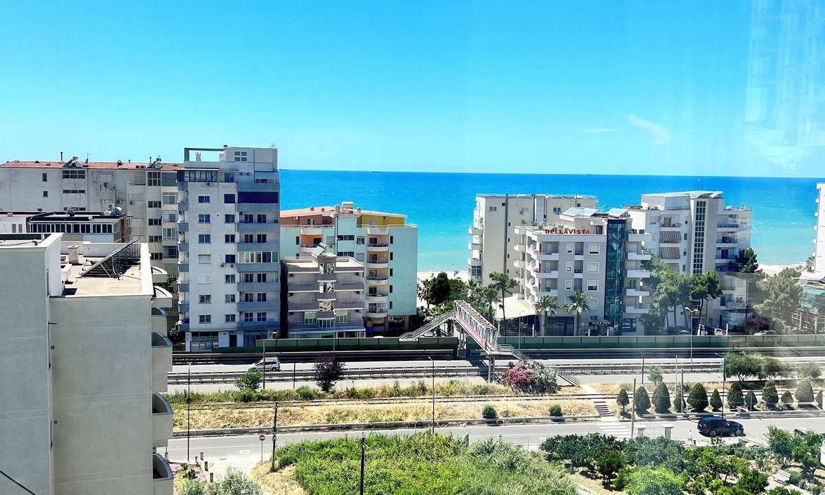 Durres Apartment | Residential apartment! 5 min from the beach Super Close to bus station and shops