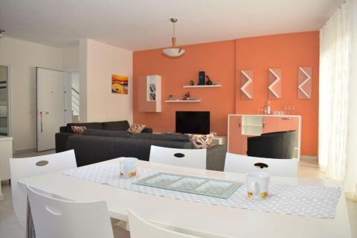 Qerek Apartment | Rezidenca Primavera Apartments