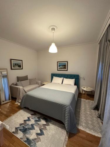 Vrilissia Apartment | Ria's Home