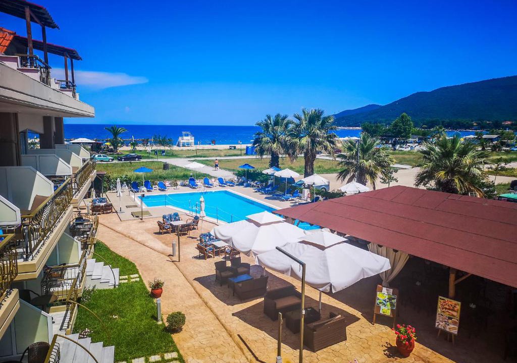 Stavros Hotel | Rihios Hotel