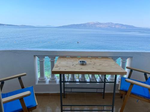 Kodrra Bed & Breakfast | Rock Star-Pllakat