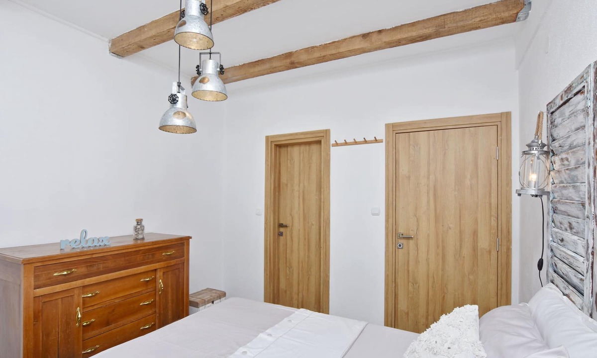 Limljani Apartment | Rooms Sveti Toma