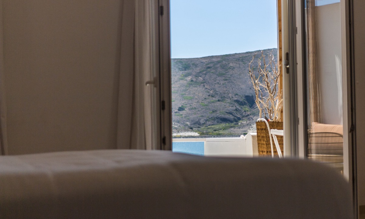 Apollonia Hotel | Salt Suites by Mr and Mrs White