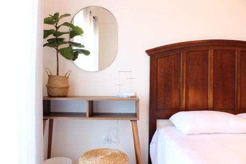 Karlovassi Apartment | Samos Holiday Home