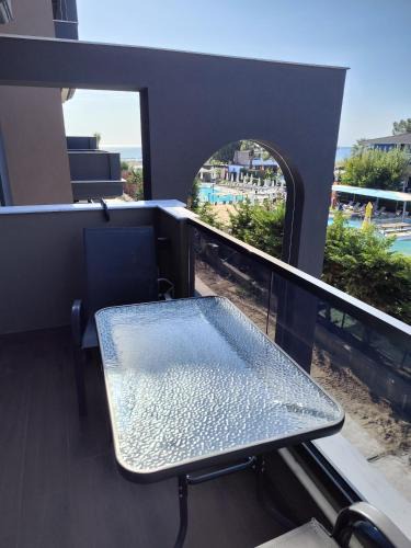 Korinos Apartment | Sandra Beachfront - Pool, Beach Bar and Olympus View