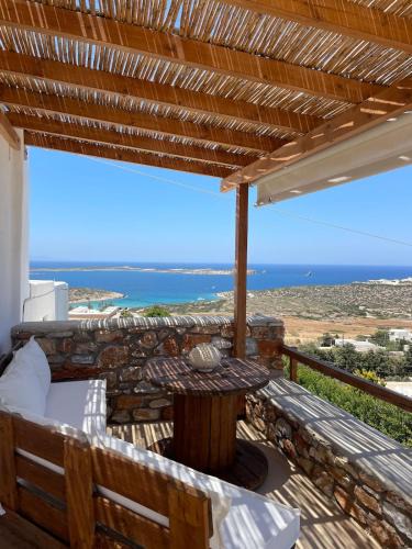 Nea Cryssi Akti House | Sarris Village Hill House 3