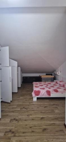 Kumbor Apartment | Sea Side