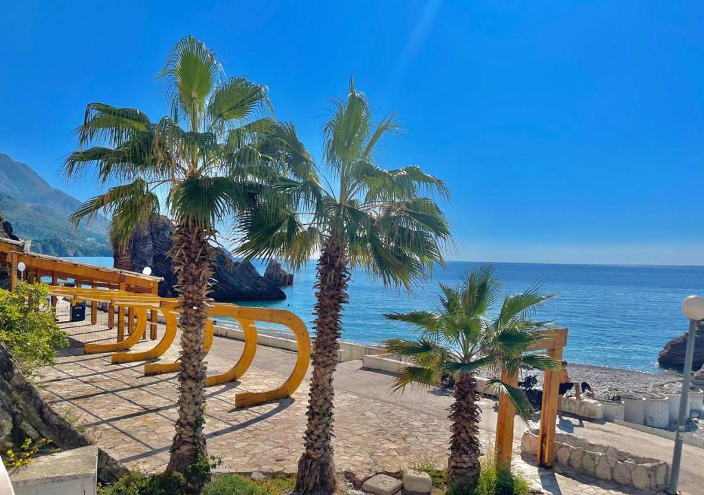 Rafajlovici Apartment | Sea view Apartments Rafailovici
