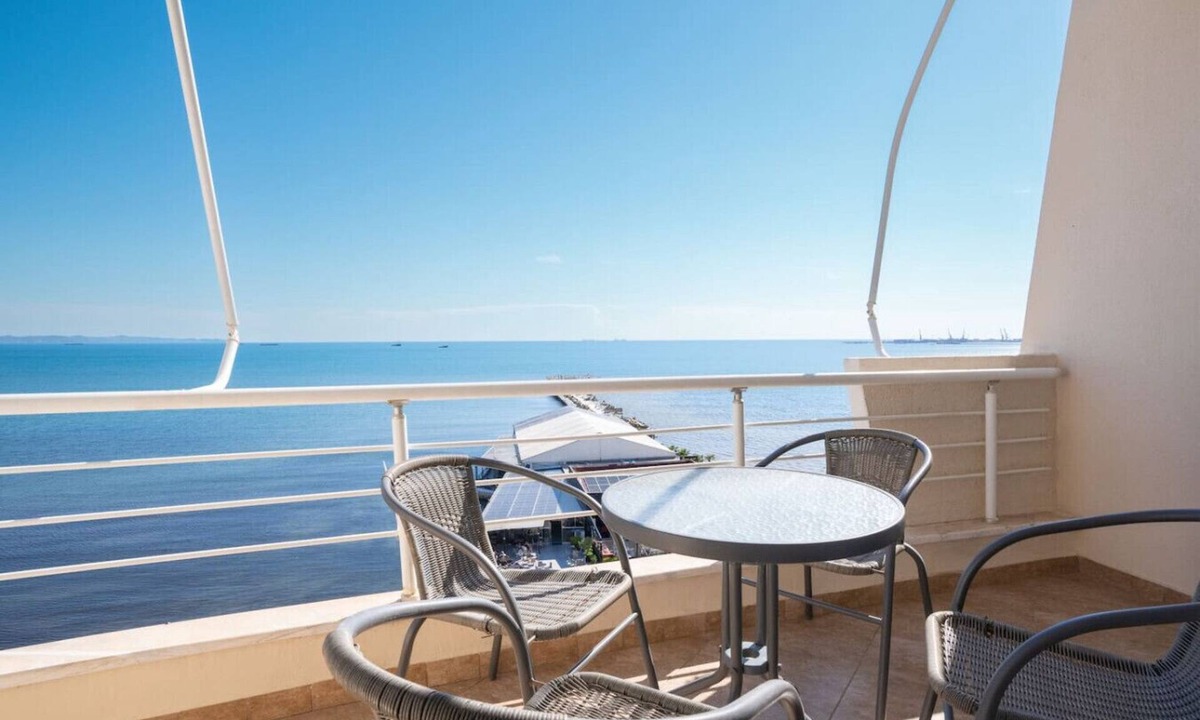 Durres Apartment | Sea view -Blue Wave Two
