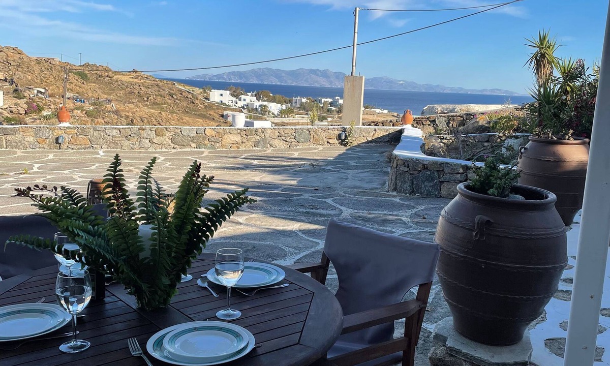 Platis Gialos House | Sea View comfortable house with garden