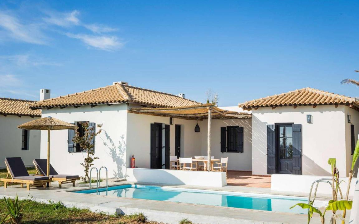 Kounopetra Villa | Seafront Prime Waves