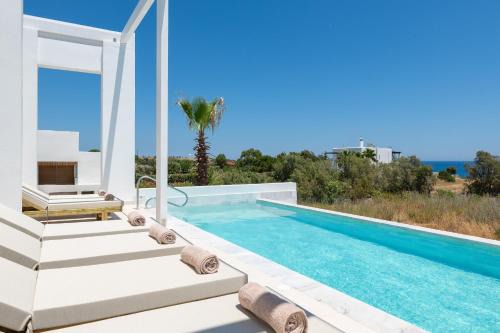 Lahania Villa | Sealove Villa - Luxury Pool - Up to 21 Guests