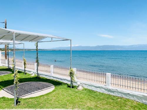 Petalidi Apartment | Seaside Bungalows Petalidi