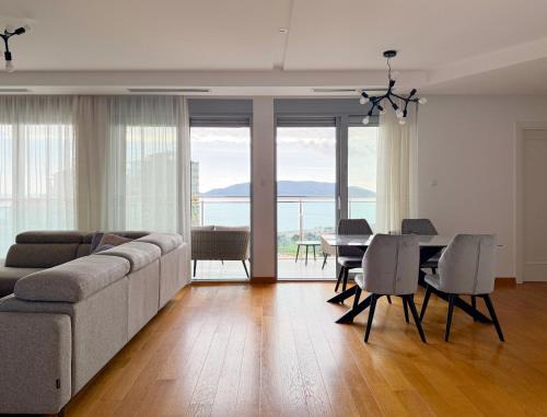 Becici Apartment | Seaview Apartment
