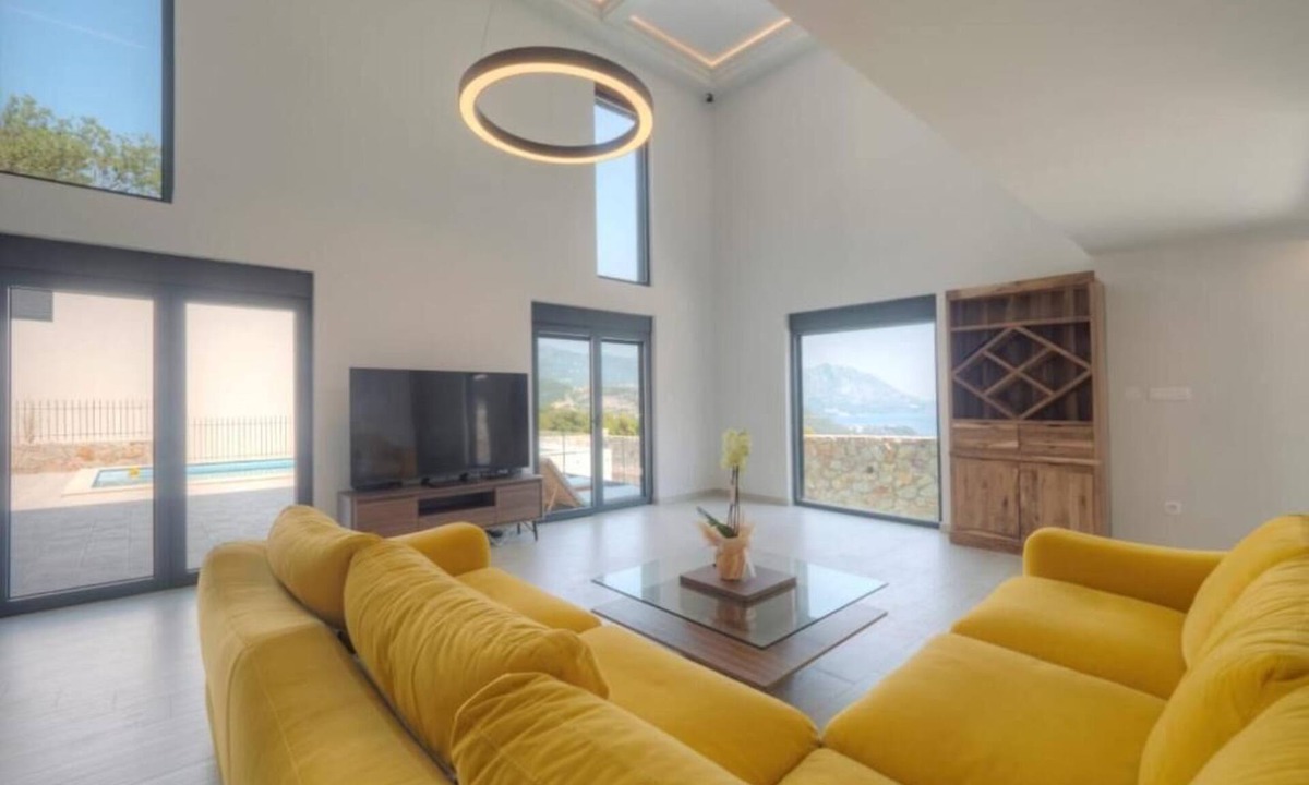 Podostrog Villa | Seaview Villa with pool Vanja