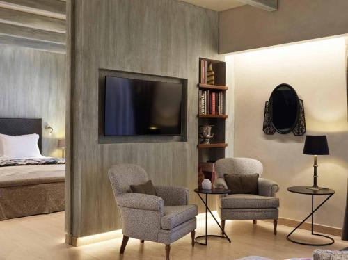 Koutsi Hotel | Semeli Estate Suites