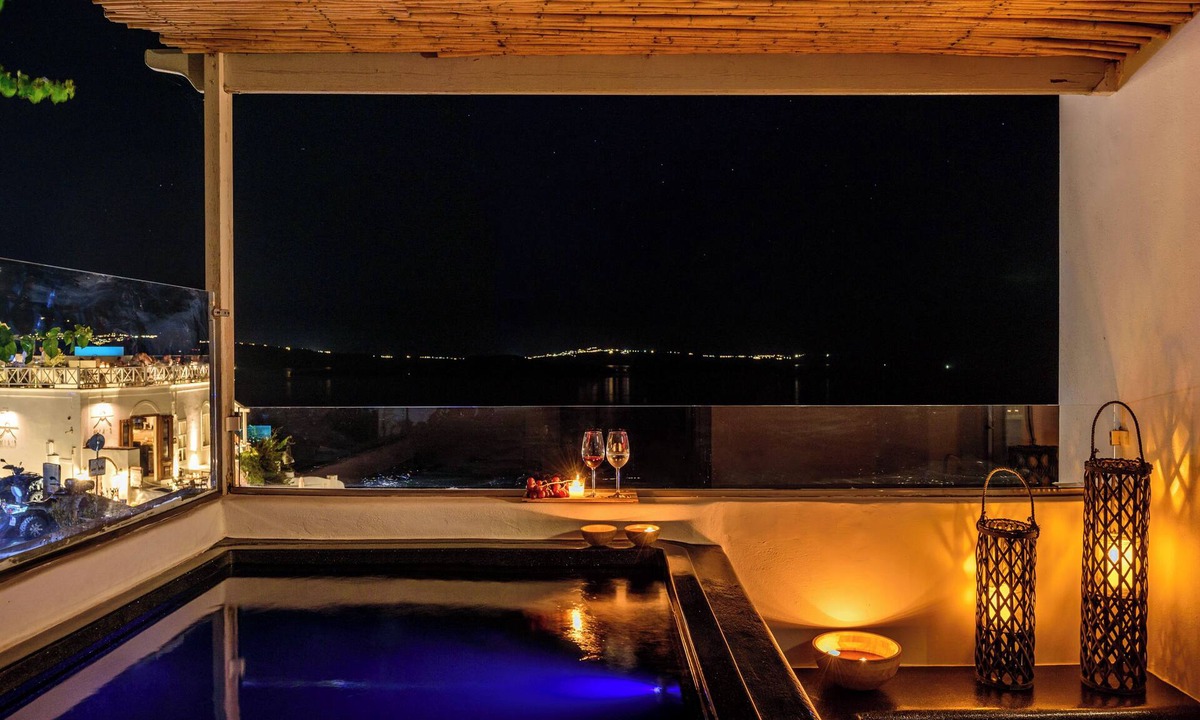Oia House | Sensia