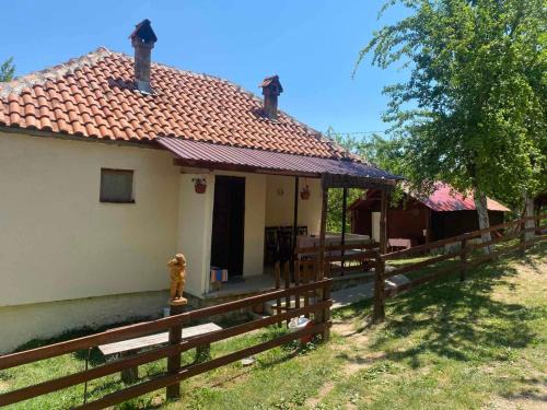 Montenegro Ski Chalet | Seosko domaćinstvo Velidje