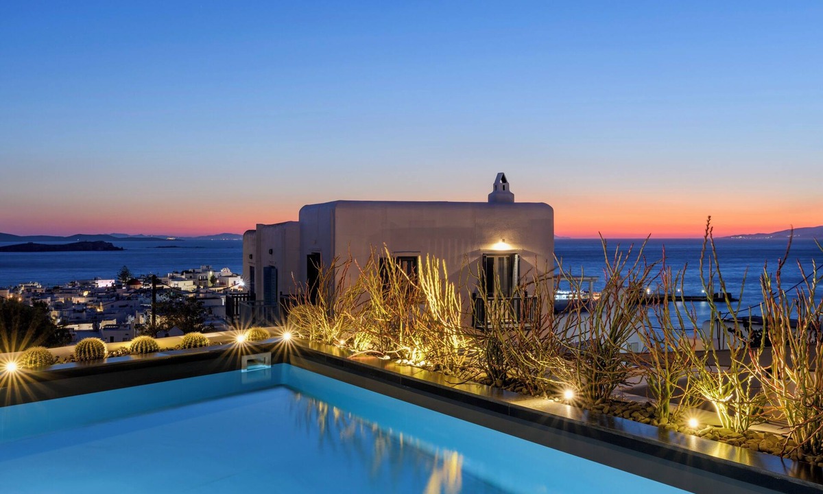 Mykonos Town Hotel | She Mykonos - The Residency