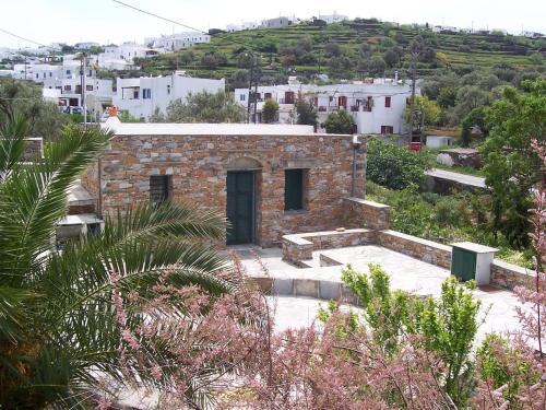 Apollonia House | Sifnos stone house maison de pierre stone house