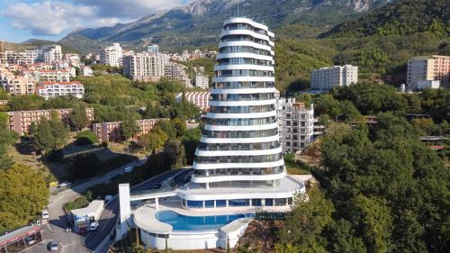 Becici Apartment | Skyline resort