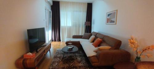Podgorica Apartment | South Side Apartment