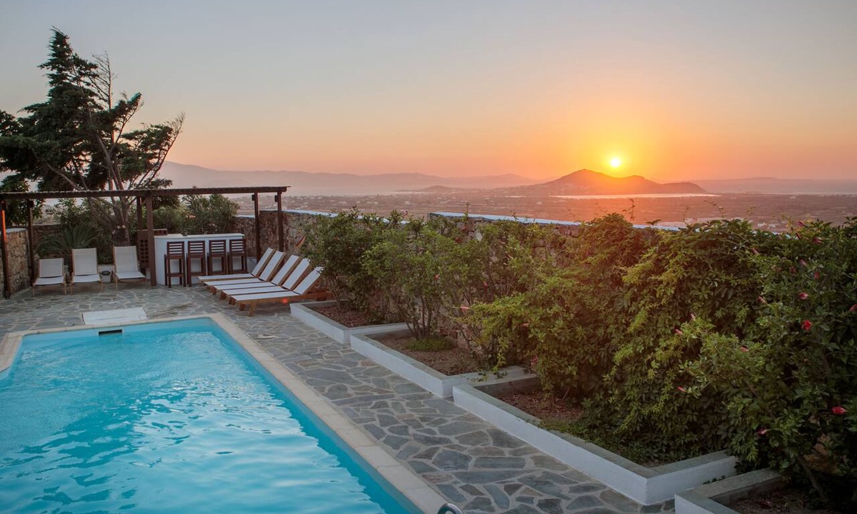 Glinado Villa | Spacious, private luxury villa with pool, & stunning sea and sunset views