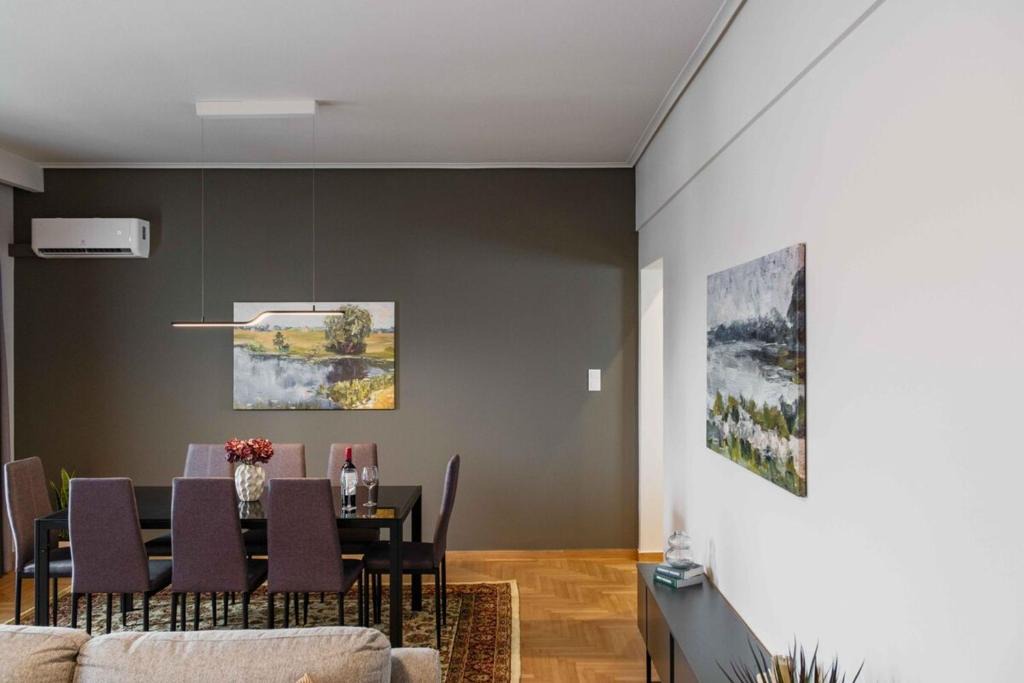 Alimos Apartment | Spacious seaside flat at alimos