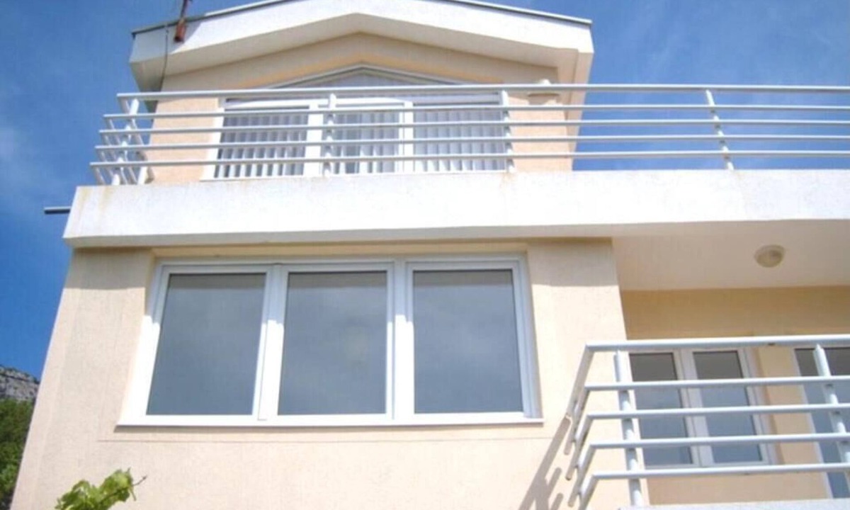 Sutomore Apartment | Spectacular sea view 4-Bed duplex Apartment.