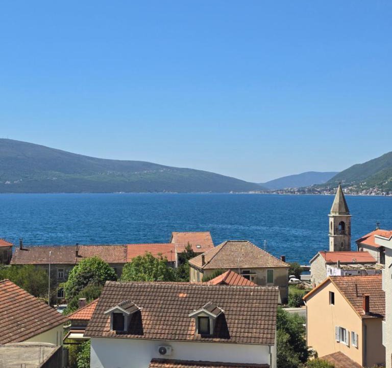 Tomicici House | St Roko Guest House