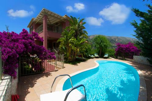 Makriotika Villa | Stamoulis Villas