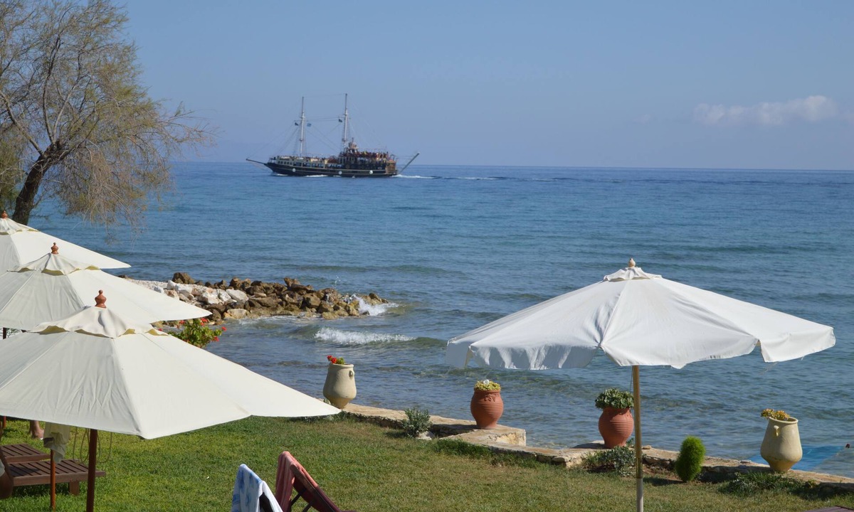 Drosia Hotel | Stefania Apartments