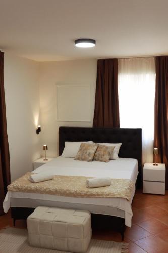 Old Town Apartment | Stone Garden Residence
