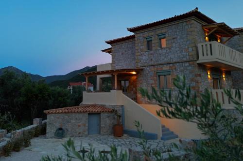 Poulithra Villa | Stone House Villa Nanita 6