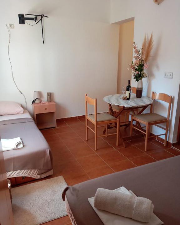 Petrovac Apartment | Studio 3