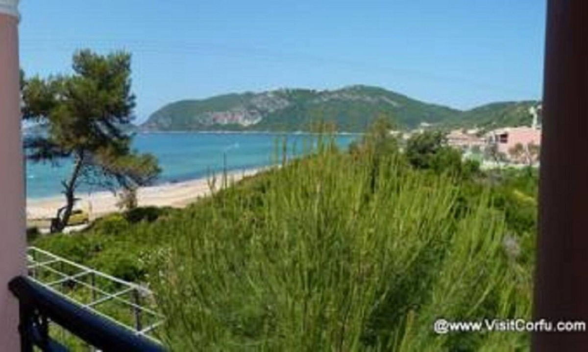 Agios Georgios Pagon House | Studio Apartment by the sandy beach