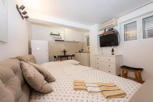Skaljari Apartment | Studio Apartment Silva
