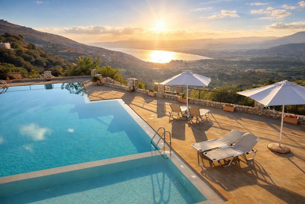 Exopoli Apartment | Studio with amazing view