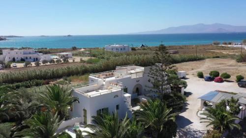 Maragas Apartment | Studios Vrettos Beachside Hotel
