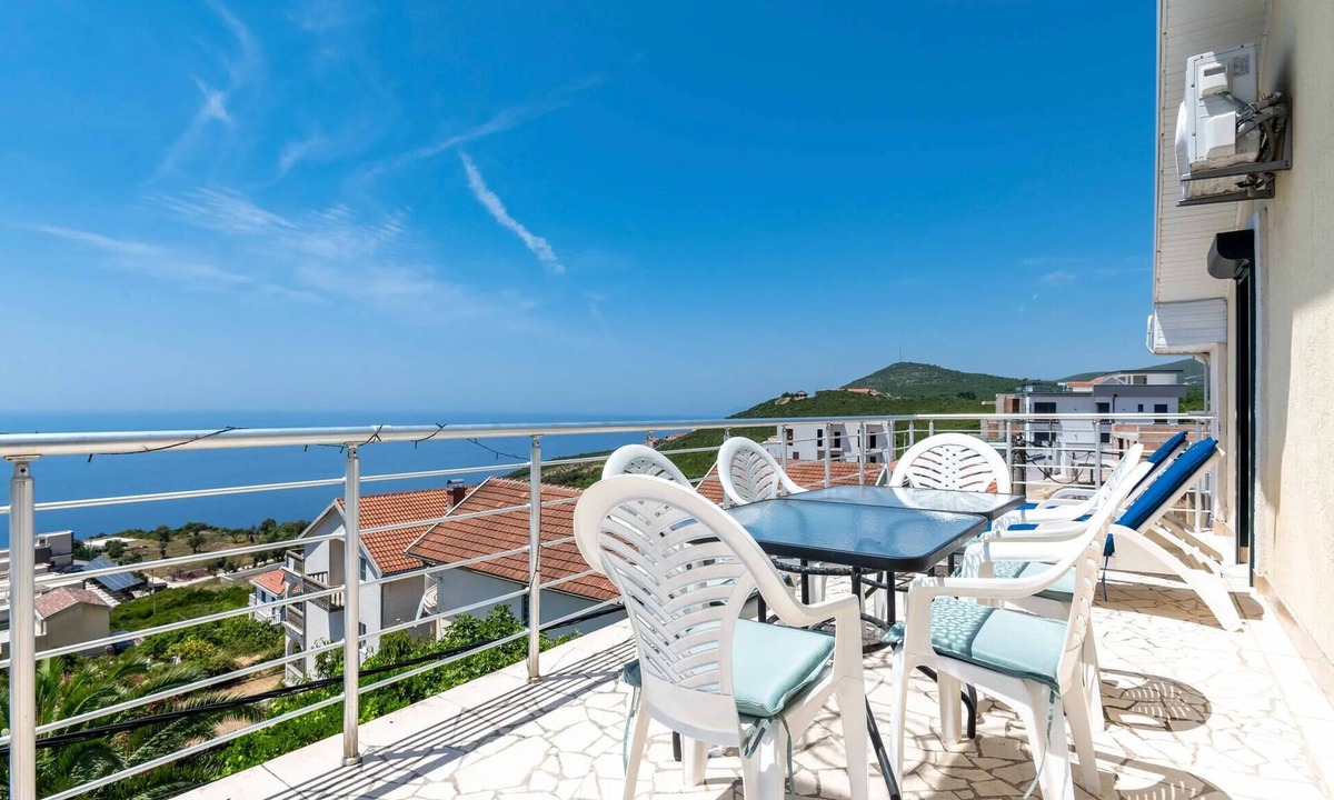 Krimovica Apartment | Stunning apartment in Kotor with WiFi