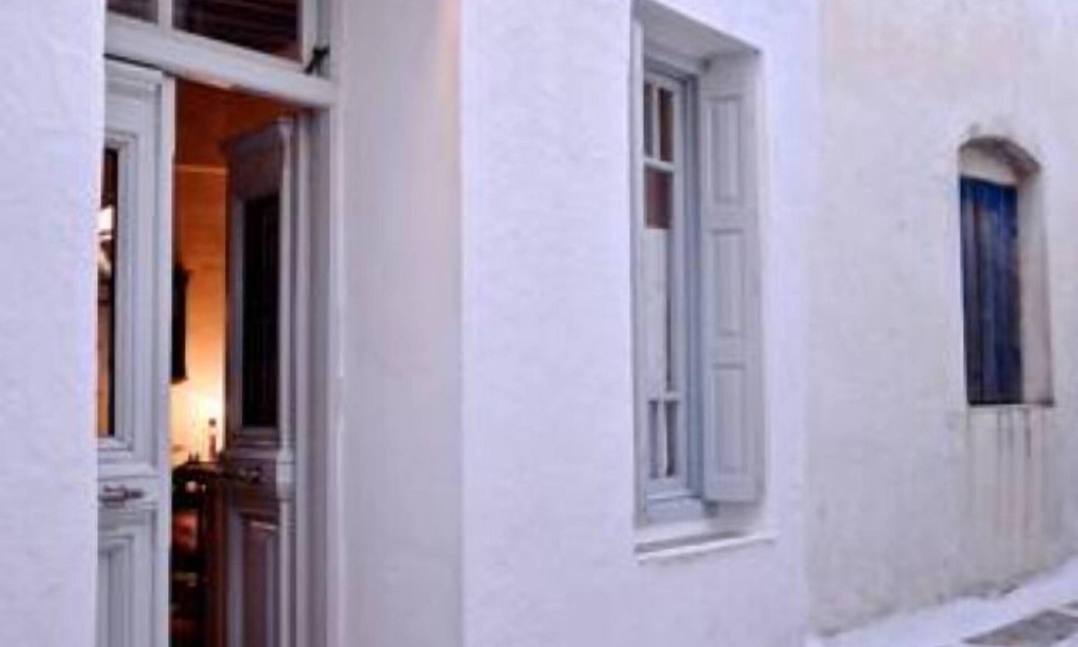 Serifos House | Stunning Town House in the heart of Chora, Serifos